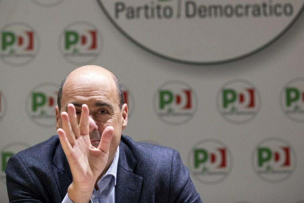 Zingaretti si dimette da segretario Pd: «Mi vergogno si parli solo di  poltrone, ora tutti si assumano responsabilità». Il partito: «Ci ripensi» -  Il Mattino.it