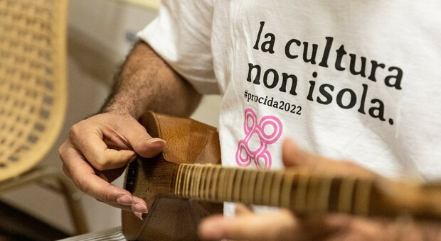 Procida 2022, nasce un orchestra di migranti: messaggio di accoglienza