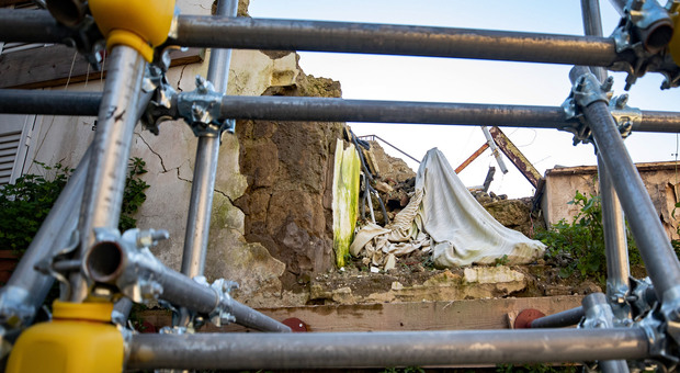 Ricostruzione post sisma a Ischia, il commissario straordinario Legnini sollecita manifestazioni d'interesse
