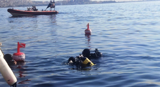 Napoli, ormeggi abusivi con 53 barche a Riva Fiorita: sequestrato specchio d'acqua