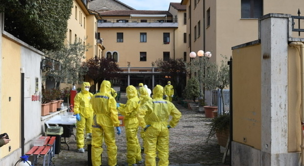 Coronavirus a Rieti, l'esercito isola casa di riposo con 67 positivi