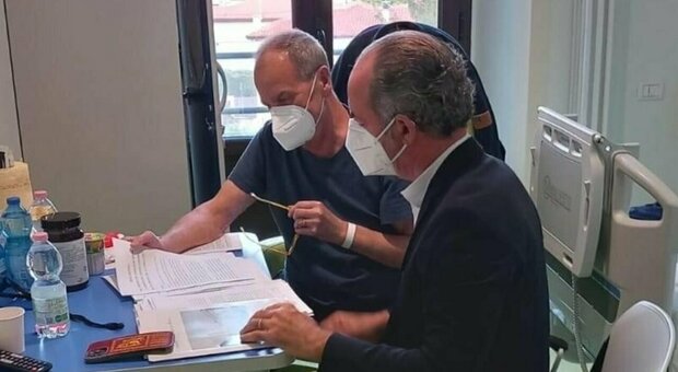Calderoli ricoverato per controlli all'Istituto Oncologico di Padova: «Dopo tanti rinvii due giorni in ospedale»