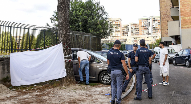 Agguato a Napoli, 28enne ferito a Scampia a colpi di arma da fuoco