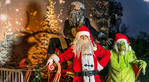Babbo Natale in vacanza a Roma apre le porte del suo regno magico nel Castello di Lunghezza
