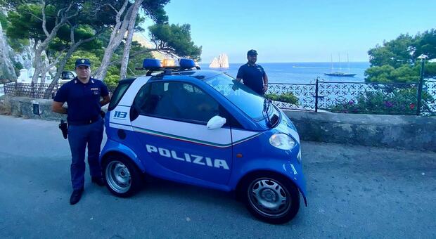 Controlli a Capri, multati baristi e commercianti: sequestrati pesce, carne e latticini
