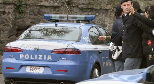 Reggio Calabria, fermati sulla statale: un chilo di droga sequestrato