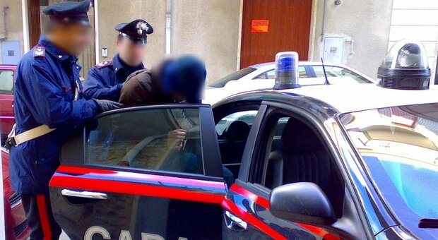 Movida a Frattamaggiore, arrestato il rapinatore seriale dei minorenni