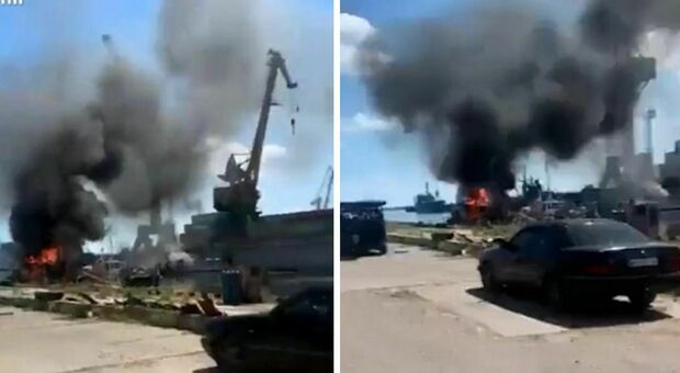 Raid sul porto di Odessa, ma Mosca precisa: «Distrutti missili Harpoon forniti dagli Usa e una nave militare»