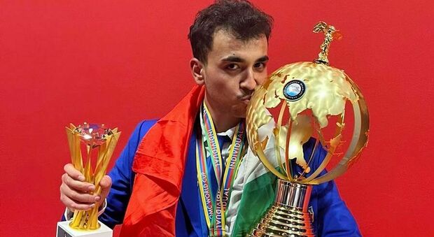 Dario Chianese nuovo campione del mondo di «taglio e capelli» da Secondigliano a Parigi