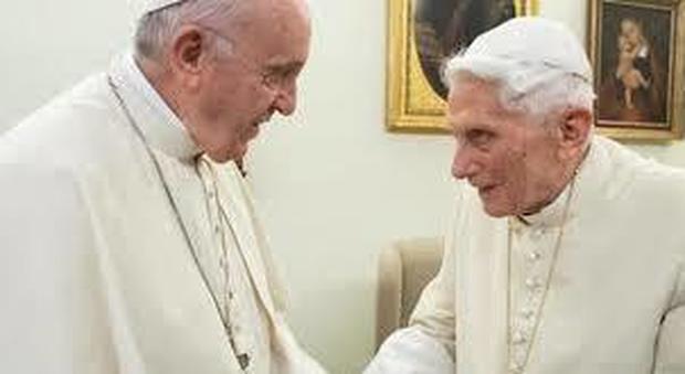 Papa Ratzinger compie 93 anni, oggi il compleanno in quarantena