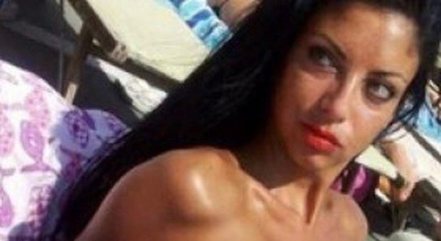 Tiziana suicida dopo il video hot s'è impiccata con un foulard