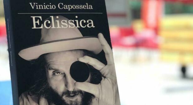 Vinicio Capossela presenta Eclissica: «Ho scritto ciò che si era accumulato nei depositi della vita»
