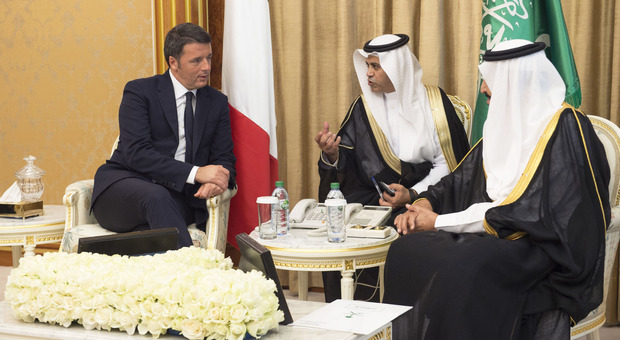 Matteo Renzi in Arabia Saudita, il ricco compenso e i 'paletti' imposti dal regime