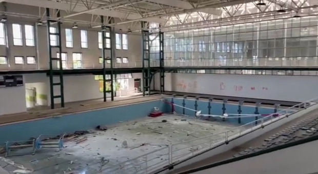 Napoli, piscina di Barra distrutta dopo le Universiadi: si attendono altri lavori