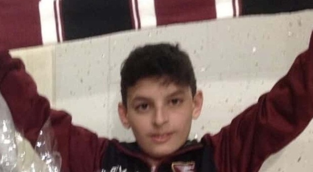 Vittorio morto a 16 anni in un incidente, riaperta l'inchiesta: ci sono tre indagati