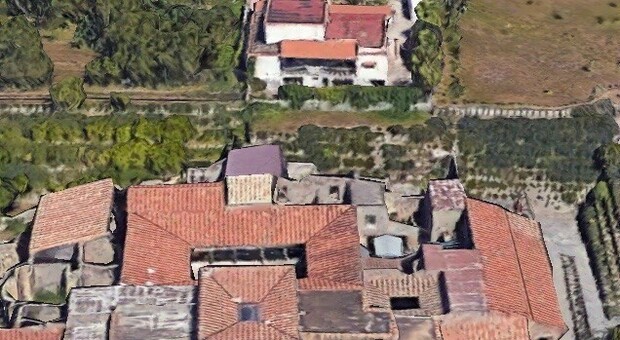Pompei, lo Stato acquisisce l'area antistante villa dei Misteri: via gli abusi