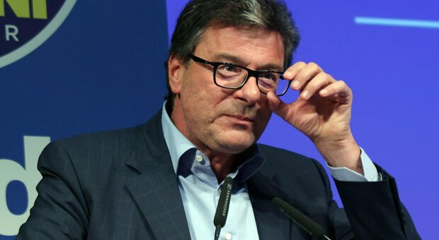 Giancarlo Giorgetti, chi è il nuovo ministro dell'Economia e delle Finanze