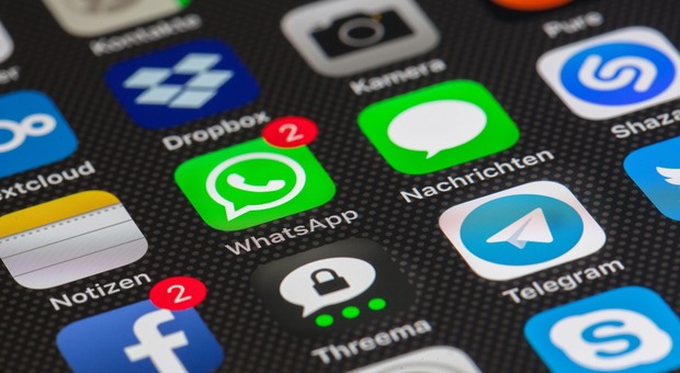 Whatsapp, in arrivo nuova opzione per mandare messaggi a noi stessi. A cosa serve?