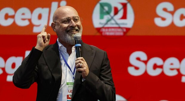 Bonaccini: «Mi candido a segretario del Pd, è in gioco la vita stessa del partito»