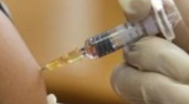 Papilloma virus vaccino effetti avversi, Vaccino papilloma virus tetravalente