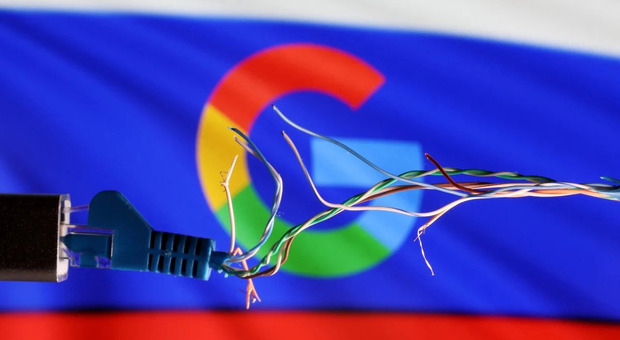 Russia, il Tribunale di Mosca condanna Google: multa di 21 miliardi di rubli