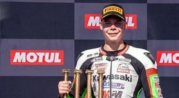 Victor Steeman morto a 22 anni mentre era in gara sul circuito moto in Portogallo