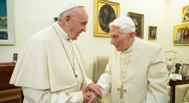 Donne diaconesse, Ratzinger scrive che il nodo si può risolvere solo sul piano dottrinale