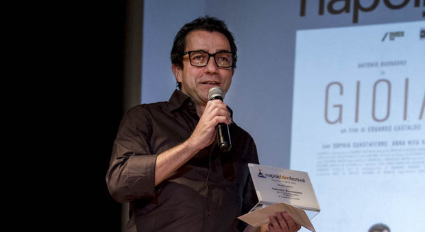 Napoli Film Festival, «Destinata coniugi Lo Giglio» di Nicola Prosatore vince il Vesuvio Award