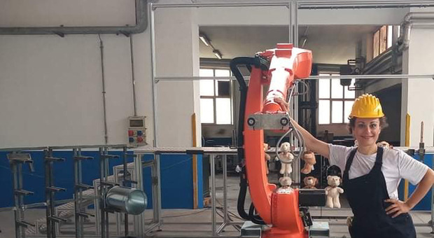 «Work» debutta al Castel dell'Ovo: sul palco recita un robot