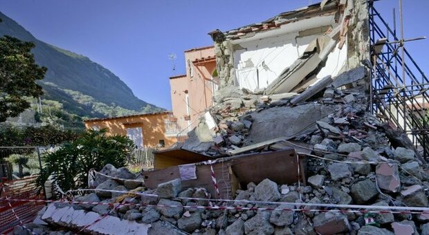 Terremoto ad Ischia del 2017: sindaci ischitani incontrano il nuovo commissario per la ricostruzione