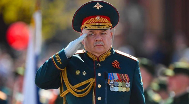 Putin e la buffa formula per licenziare i comandanti: Lapin «in vacanza», al suo posto ecco Linkov