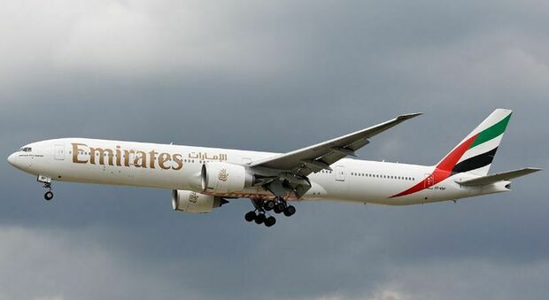 Volo Emirates richiamato ad Atene: un dispetto o uno scherzo dietro la mail su un cittadino turco che ha fatto scattare l'allarme terrorismo