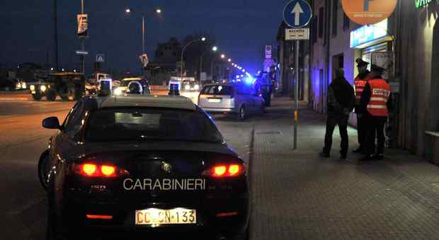 Notte di sangue a Santa Maria Capua Vetere: 80enne massacra la moglie con un'ascia e si uccide