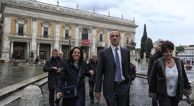 Marcello De Vito è tornato in Campidoglio dopo la scarcerazione: «Presiederà l'Aula»