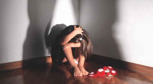 bambina violenza sessuale modena parente ultima ora 6 ottobre 2020