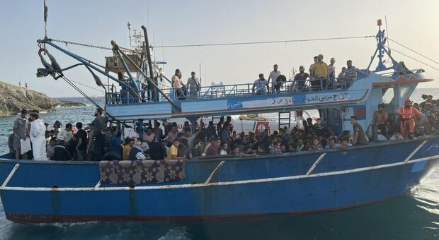 Immigrazione, 750 migranti sbarcheranno in Sicilia nelle prossime ore