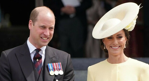 Kate e il principe William nella bufera: «Per loro una terza residenza, le altre famiglie sul lastrico»