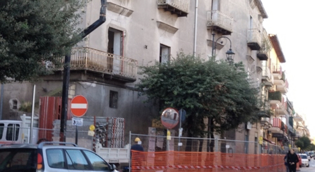 Napoli, scappa con lo scooter rubato: fermato al corso Europa