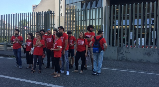 «Molestie sessuali a Napoli sotterranea», scatta il sit in: udienza preliminare rinviata al 3 luglio