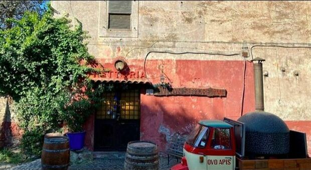 Appia Antica, chiude la storica trattoria "Qui nun se more mai": se ne va un altro pezzo della città