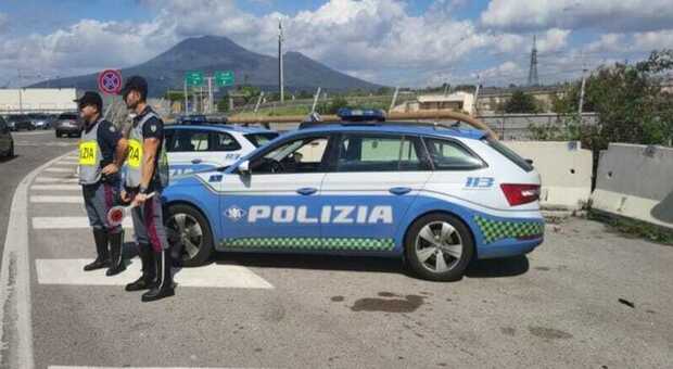 Safety days, auto della Polstrada e un autovelox sulla Napoli-Salerno