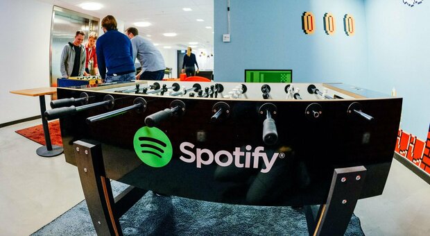 Spotify licenzia 600 dipendenti, il Ceo Ek ammette: «Abbiamo investito prima che crescessero i nostri ricavi»