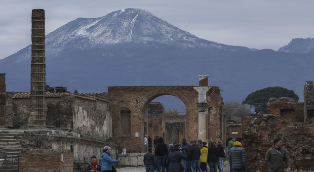 È allerta meteo in Campania: nevicate e gelate anche a bassa quota da mezzanotte