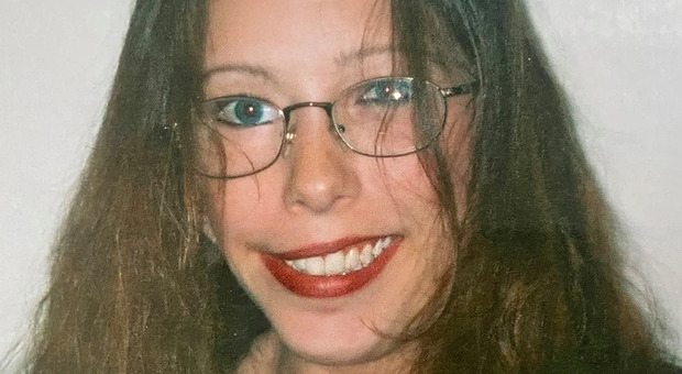 Morta in casa da più di tre anni, la denuncia choc: «Laura è stata abbandonata dai servizi sociali»