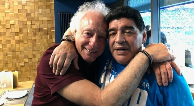 Quando Maradona disse a Carlo: «Togli la tua mano dalla spalla»