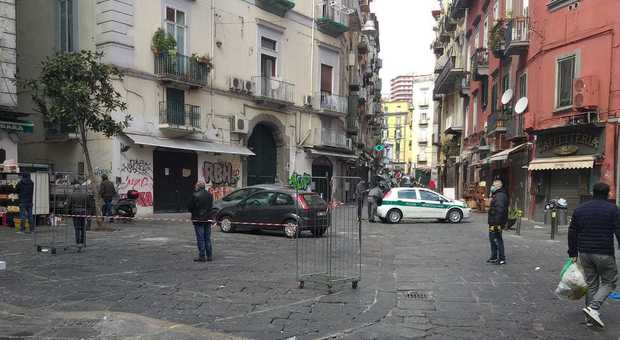 Cornavirus a Napoli, intensificati i controlli alla Pignasecca e Sanità