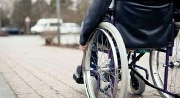 Comune di Napoli, due milioni per l'assistenza ai disabili nelle scuole