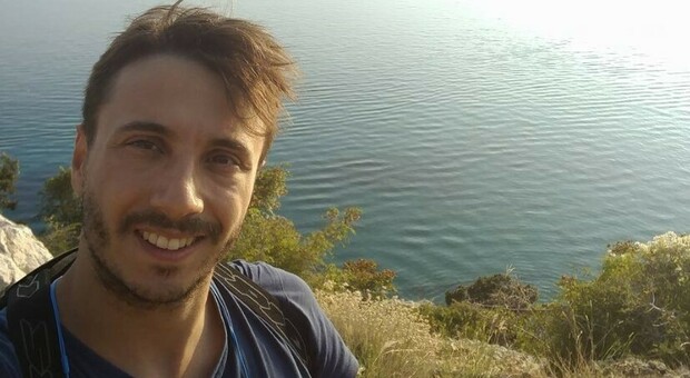 Malore in casa, Paolo Feliciani trovato morto a 33 anni: aperta un'inchiesta sulla morte del pediatra