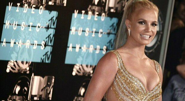Britney Spears compie 40 anni: la fuga con il futuro marito e il messaggio per Madonna