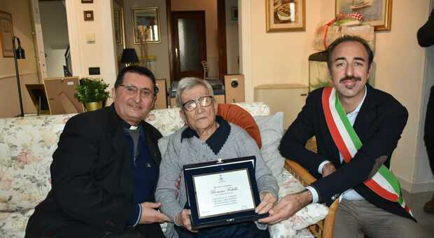 Ancora una festa di «100 anni» nel Cilento, Pollica celebra nonna Filomena